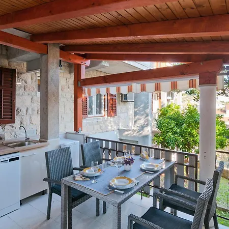 Apartament Amazing In Splitska